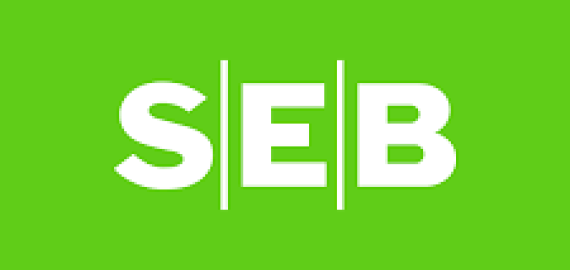 SEB bankas keliems šimtams klientų per klaidą nuskaitė pinigus 