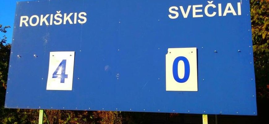 Utenos apskrities futbolo asociacijos pirmenybių finale – Rokiškio ir Visagino komandos