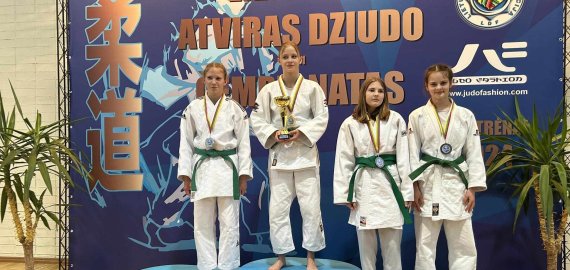 Dziudo kovotojos puikiai pasirodė čempionate