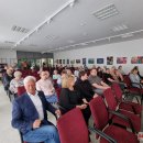 A. Tapinas su politikais užsuko į Rokiškį: „neįveikiamų“ klausimų bendruomenė neuždavė 