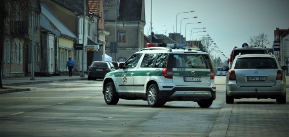 Smurtavo prieš nepilnametį