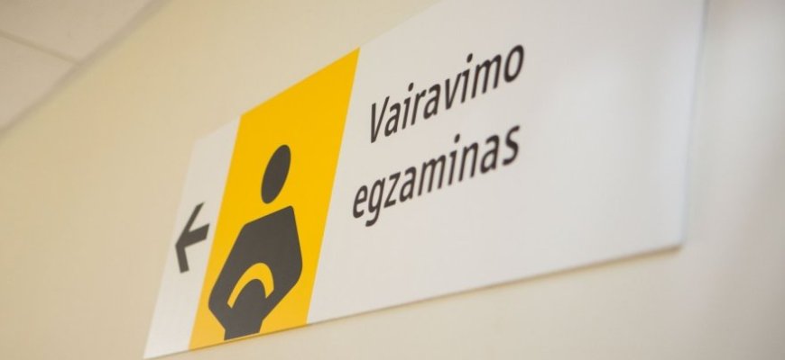 Naujovė „Regitroje“: bandančių sukčiauti egzaminuose laukia bausmė