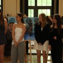 Jaunosioms menininkėms - Dailės mokyklos baigimo diplomai (foto)