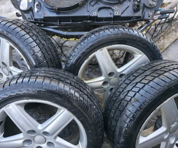 „Audi A6 C5“ dalys