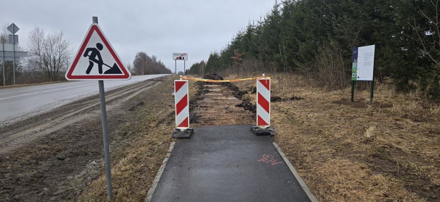 Pildosi Barojų kaimo gyventojų svajonė – tiesiamas naujas pėsčiųjų ir dviračių takas (foto)