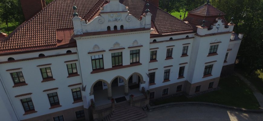 Informacija dėl Rokiškio krašto muziejaus darbo laiko Velykų dieną