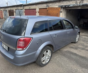 „Opel Astra“