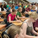 Lietui plaunant Lietuvą, Vilniuje prasideda Lietuvos moksleivių dainų šventė