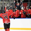 Lietuvos ledo ritulio jaunimo rinktinė namo parvežė bronzą