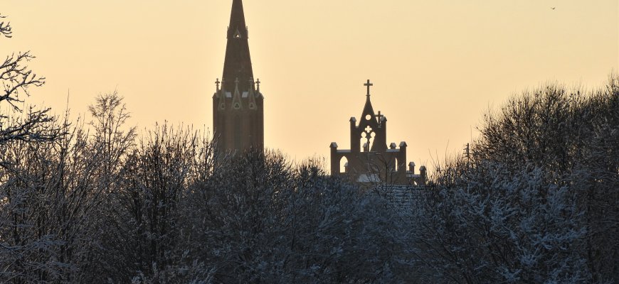 Karantino metu kas vakarą 20 val. bažnyčių varpai kvies maldai