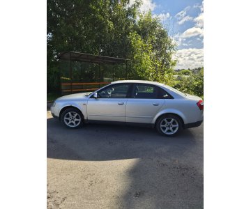 „Audi A4“