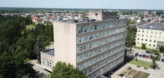 Konsultuos gyventojus teisių darbe klausimais