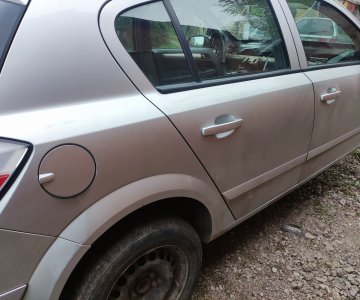„Opel Astra“