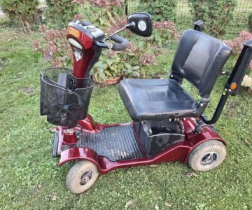 Elektrinis keturratis senjorams