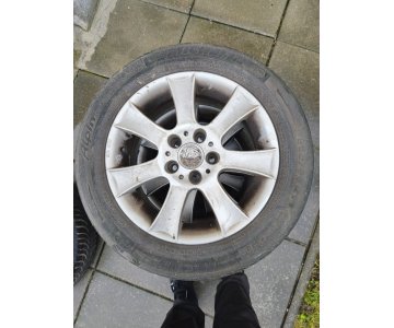 „Audi“ lengvojo lydinio ratlankiai 