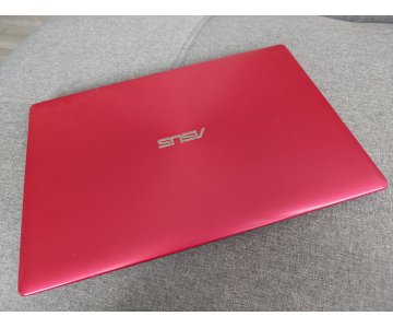 „Asus“ kompiuteris