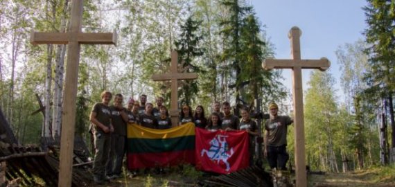 Kovo 21 d. J. Keliuočio bibliotekoje ekspedicijos 