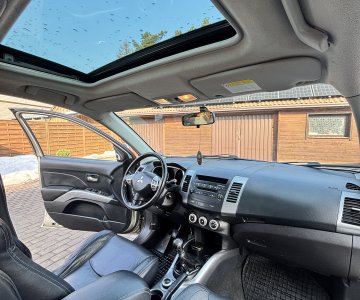 „Mitsubishi Outlander“ 