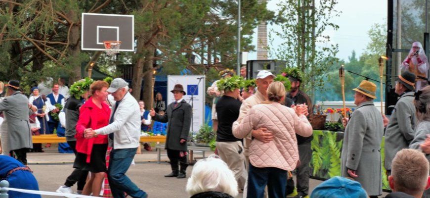 Joninių šventė KULTŪROS LANKAS prie Rokiškio ežero (video)