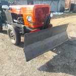 Savos gamybos traktorius 