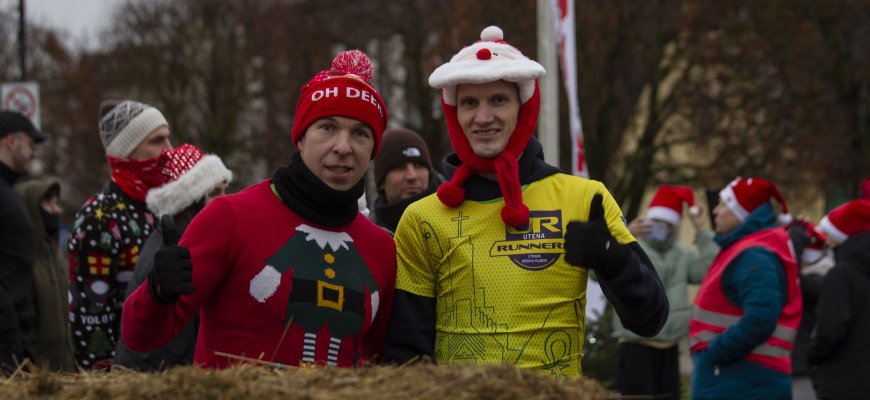 Šventinis akcentas – bėgimas Rokiškio gatvėmis (foto)