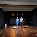 Profesinės šventės proga – padėkos raštais „Gėris rankose“ kolektyvui, gėlės ir smagus koncertas (foto)