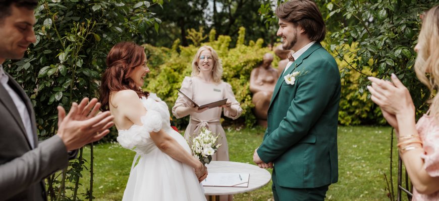 Vestuvių fotografas Rokiškyje: kaip rasti žmogų, kuris papasakos jūsų meilės istoriją? 