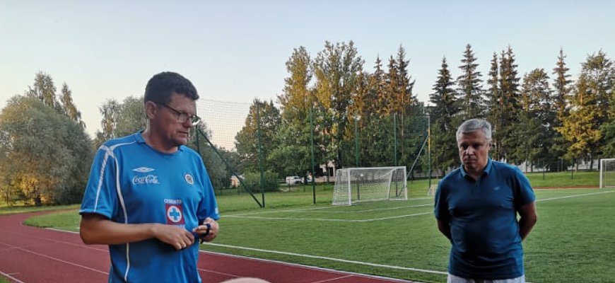 Utenos apskrities futbolo federacijos prezidento rinkimų belaukiant: skvarbus žvilgsnis į futbolo situaciją Rokiškyje (video)