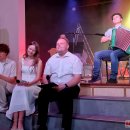 Padėkos diena Rokiškio „Romuvos“ gimnazijoje: pagerbti visi – nuo pirmokų iki tėvų (video+foto)