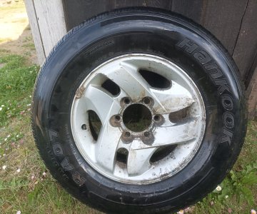 „Hyundai Therracan“ ratas