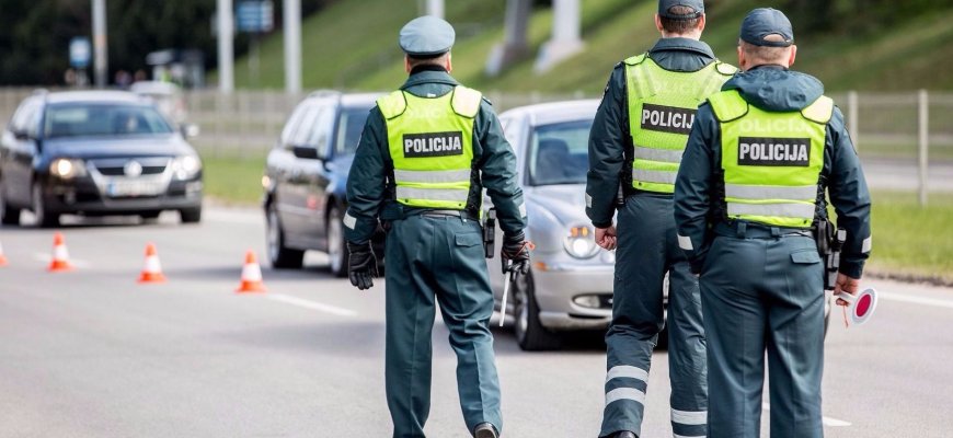 Užpultas pareigūnas bandęs nustatyti alkoholio kiekį