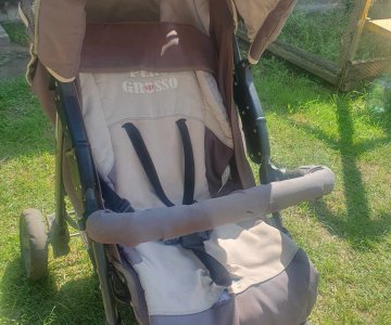 Dovanoju vaikišką vežimėlį 