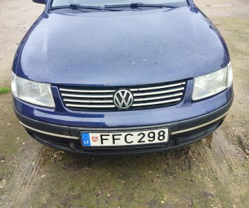 „VW Passat“