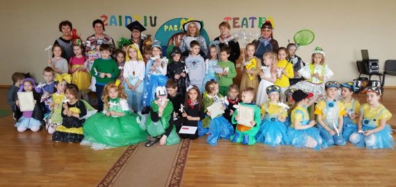 Žaidžiame teatrą - pasakų šventė švaros pilyje