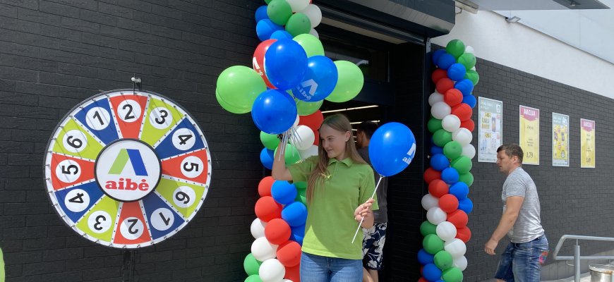 Parduotuvė „Aibė“ šventė savo pirmąjį gimtadienį (foto+video)