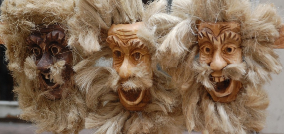 Rokiškio kultūros centras kviečia švęsti Užgavėnes ir kartu varyti žiemą iš kiemo