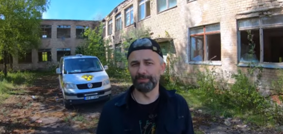 Tikros istorijos iš „Praeities žvalgo“ Š. Jasiukevičiaus, A. Makejevo koncertas ir galimybė palengvinti šąlančių ukrainiečių kasdienybę