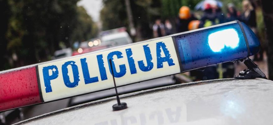 Neblaivus vyras pasišalino iš įtariamai jo sukelto eismo įvykio