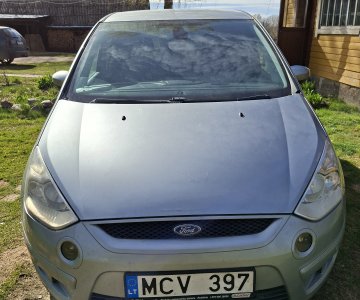 „Ford S-MAX“