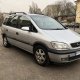 „Opel Zafira“ dalimis