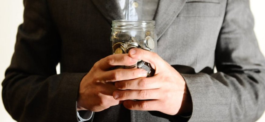 Seimo Socialinių reikalų ir darbo komiteto pirmininkė atsižvelgia tik į antstolių interesus?