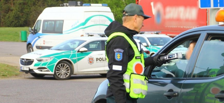 Paskutinį vasaros savaitgalį – stipresnė vairuotojų blaivumo kontrolė