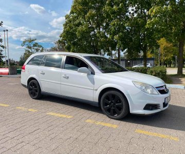 „Opel Vectra“