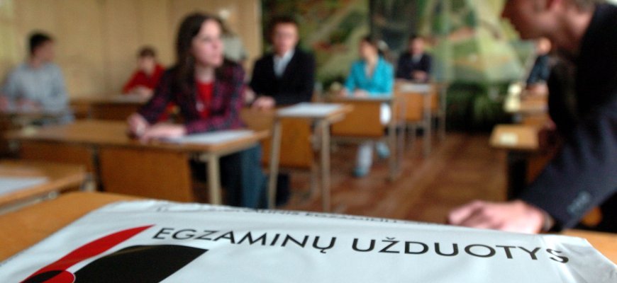 Iš naujo įvertinti laikytus egzaminus šiemet prašė 9 Rokiškio rajono moksleiviai