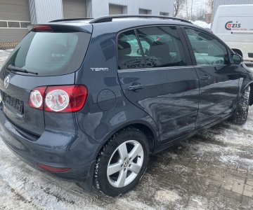 „VW Golf Plius“