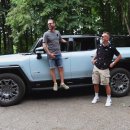 Didžiausią pasaulyje elektromobilį galima sutikti Rokiškyje. „E Gazas dugnas“ komanda padarė apžvalgą (video + foto)