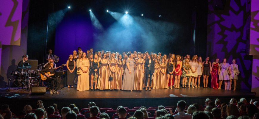 Rokiškio Romuvos gimnazijos paskutinis skambutis (video+foto)