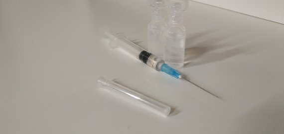 Antikūnų prieš COVID-19 organizme išlieka 8 mėnesius po užsikrėtimo