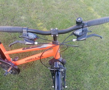 Moteriškas dviratis