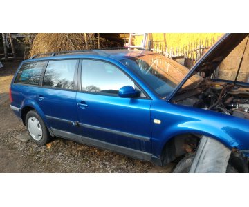 „VW Passat B5“ dalimis